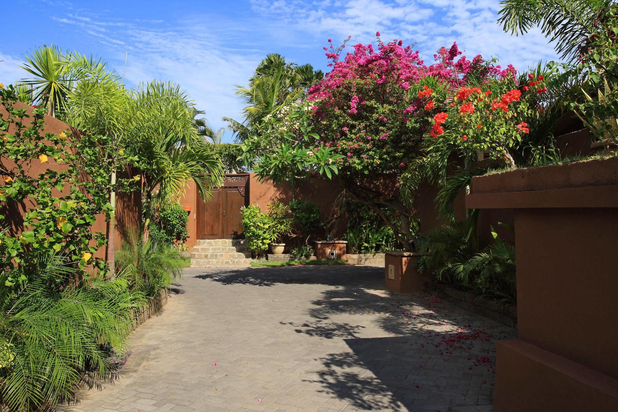 The Dusun Villa Seminyak  Exterior photo